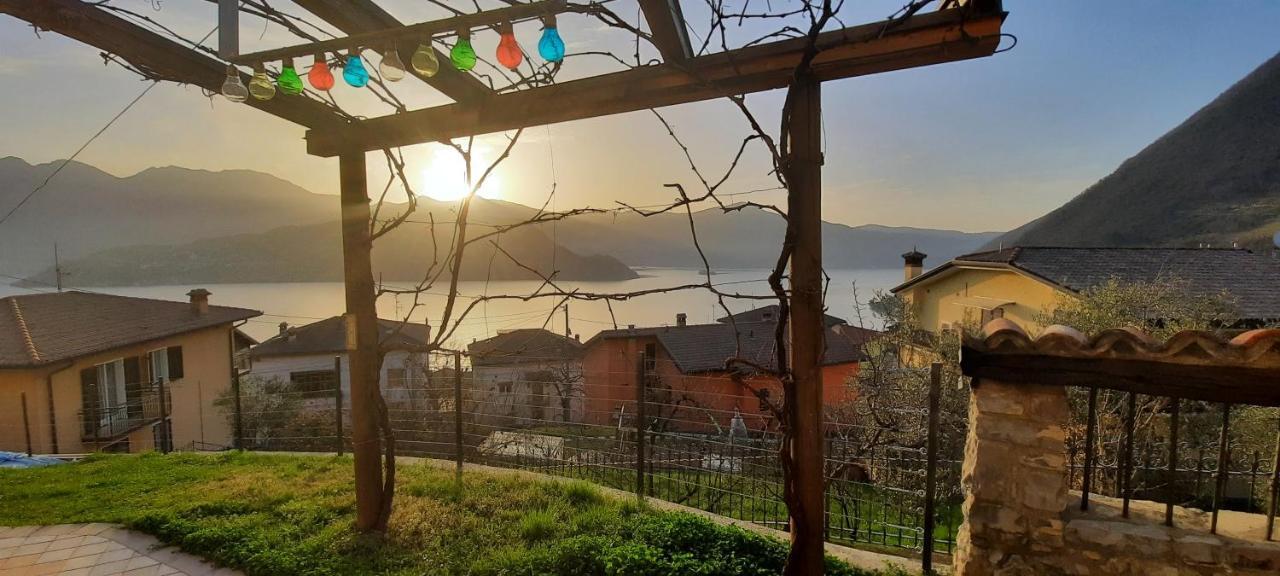 Willa Casa Magotina Tavernola Bergamasca Zewnętrze zdjęcie